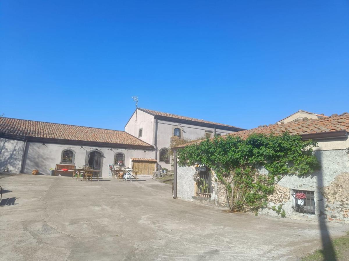 Hotel Il Tanaceto Castiglione De Sicilia Exterior foto
